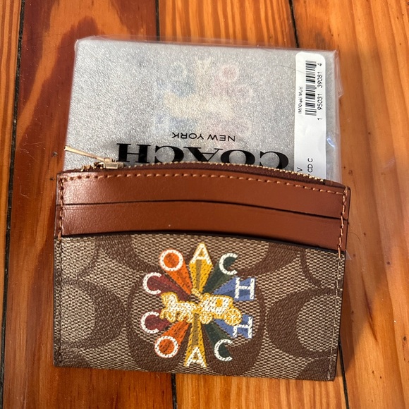 NWT Unopened Coach Pride Card Case - Picture 4 of 6